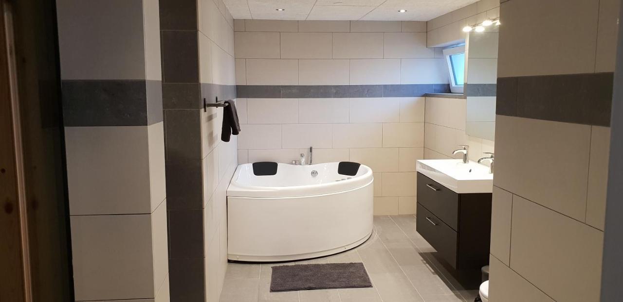 Апартаменты Surf And Family Sauna And